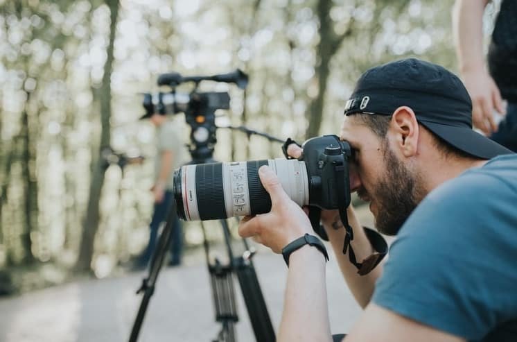 Cameras & Photography: Capturing Moments in a Digital Age
